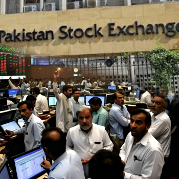 भारत के एक्शन से पाकिस्तान के शेयर बाजार में हड़कंप।