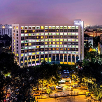 पार्क होटल्स IPO: 51% मुनाफा छूटा, अब घाटे में!